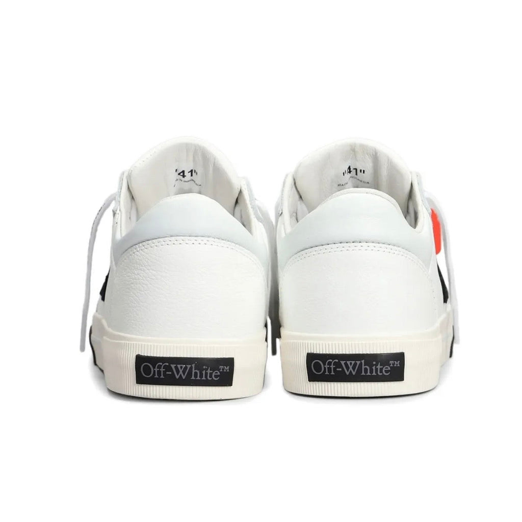 Shoes Of*-Wh*te