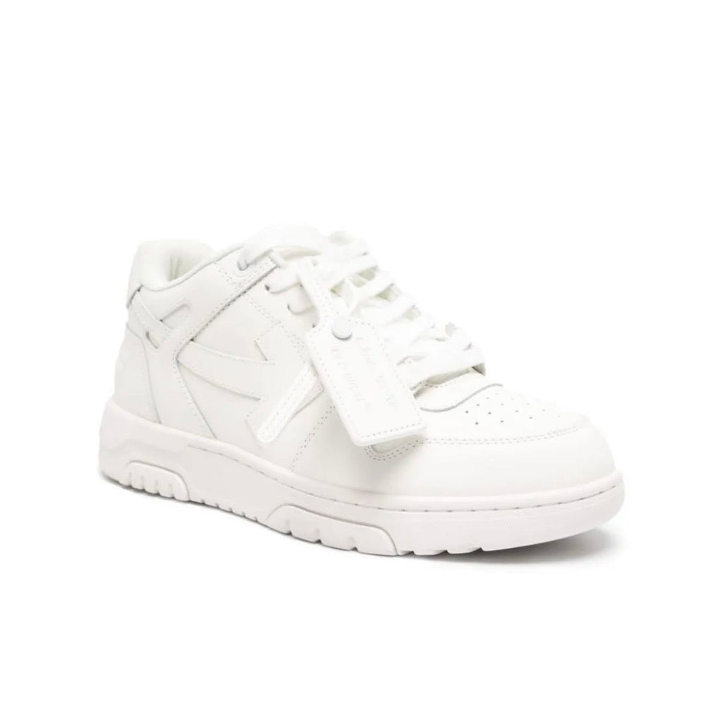 Shoes Of*-Wh*te